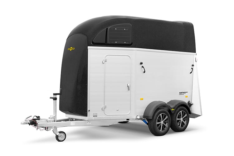 Humbaur Xanthos Aero 2400 mit Sattelkammer sofort verfügbar