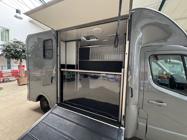 Hagstedt Spezial  Renault Vorführwagen