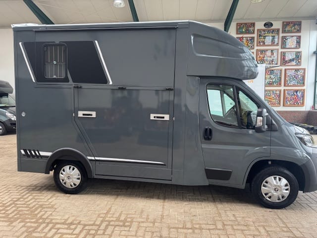 Hagstedt Stablehopper Super Light Peugeot